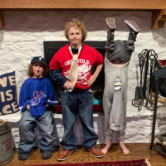 Meet your Posher, Sydnee - Picture 1 of 1